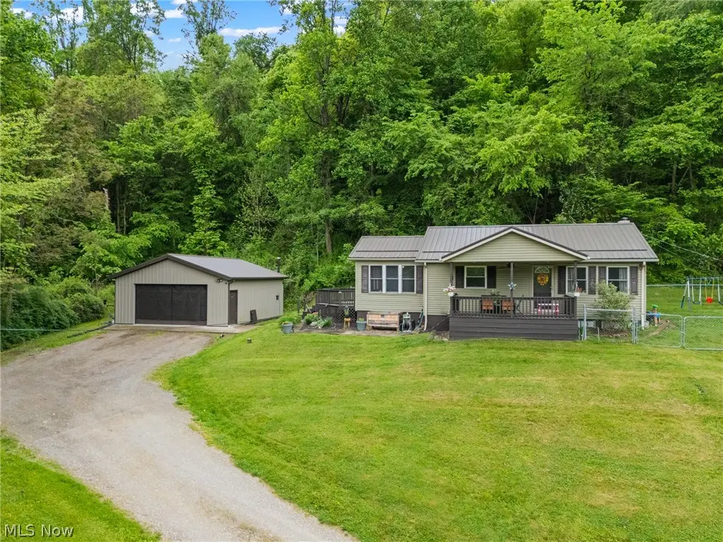 6942 Mount Pleasant Ne Road, Zoarville, OH 44656 - #1