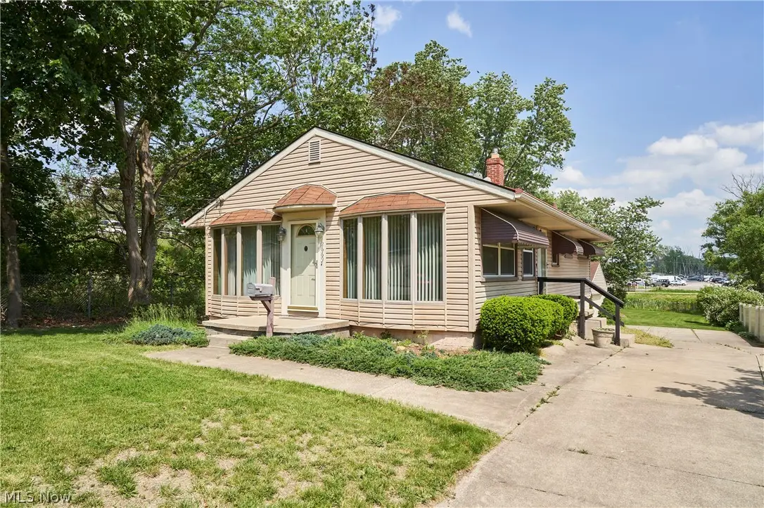 2669 Nesmith Lake Boulevard, Akron, OH 44314 - #1