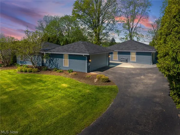 17258 Long Meadow Trail, Chagrin Falls, OH 44023