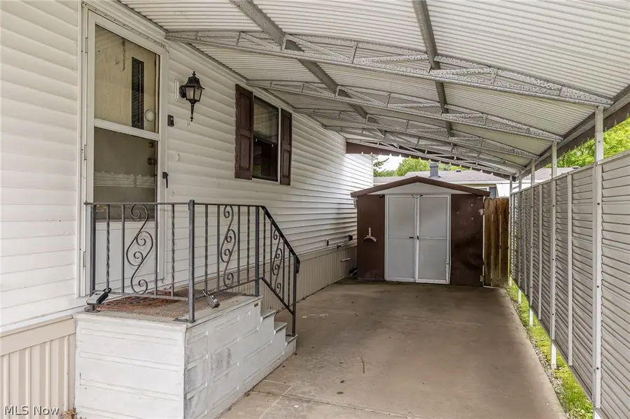 5 Michael Drive, Olmsted, OH 44138 - #3