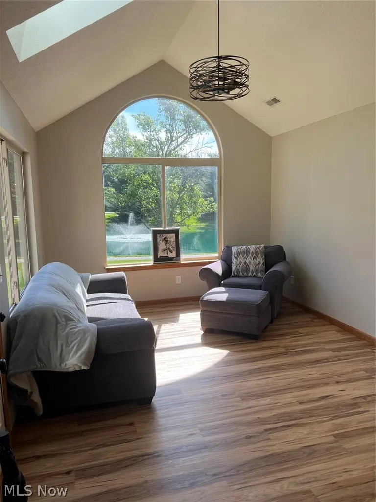611 Pond View Nw Circle, Strasburg, OH 44680 - #2