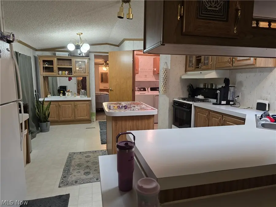 65 Cedarwood Drive, Beloit, OH 44609 - #2