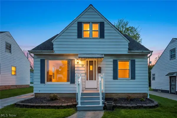 22 Natalie Road, Bedford, OH 44146