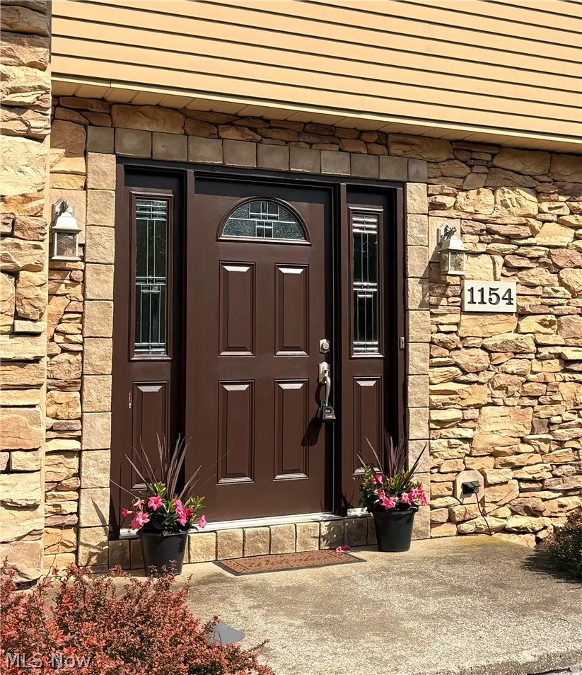 1154 Waterbury Drive, Medina, OH 44256 - #2