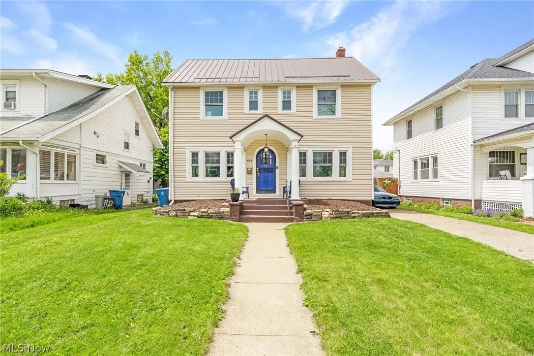 818 Allison Avenue, Lorain, OH 44052 - #1