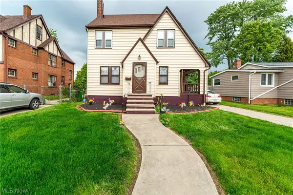 18701 Meredith Avenue, Euclid, OH 44119