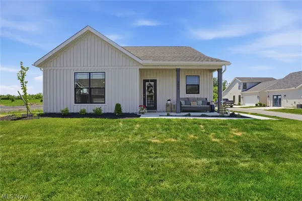 5009 Coventry Circle, Huron, OH 44839