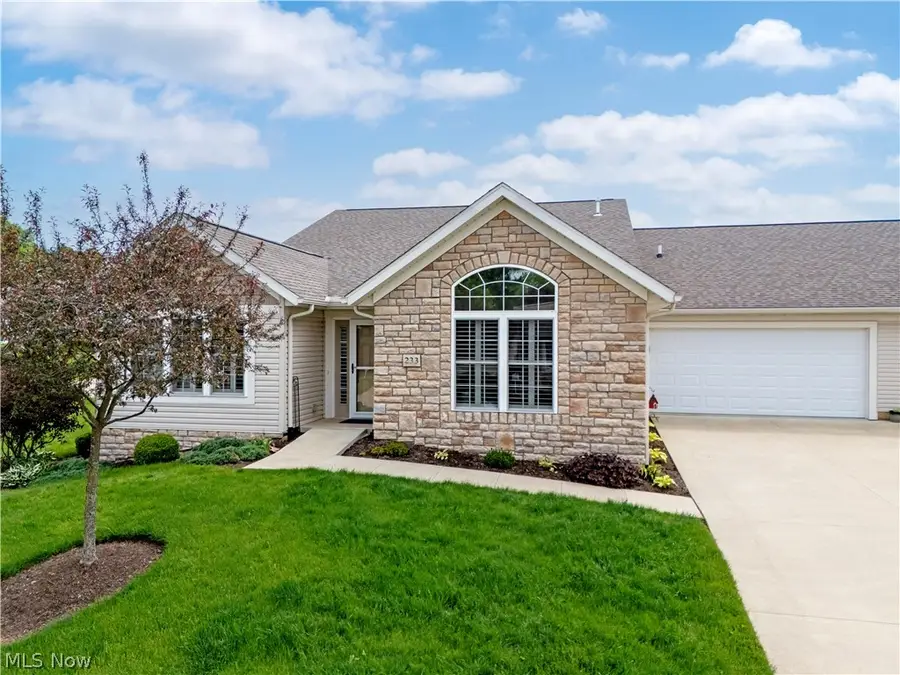 233 Woodbury Circle, Dalton, OH 44618 - #2