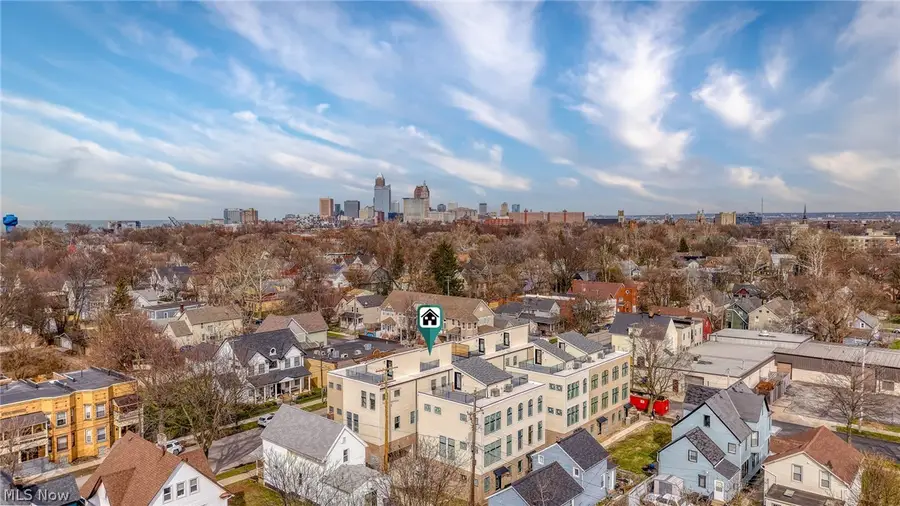 4705 Bridge Avenue, Cleveland, OH 44102 - #3