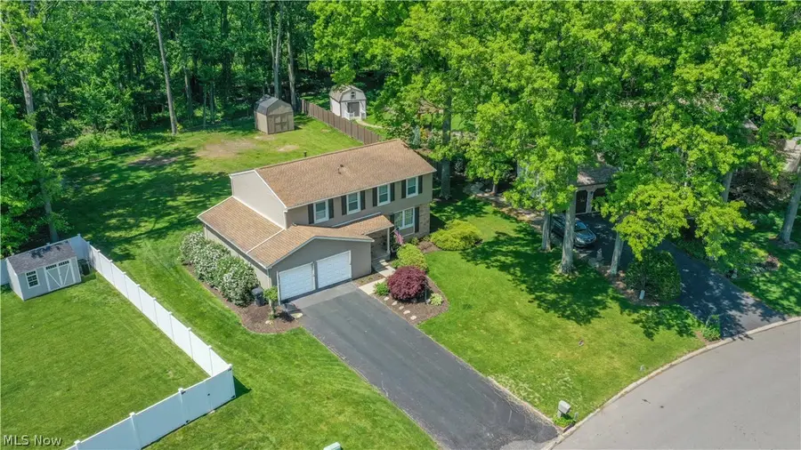 9252 Briarbrook Ne Drive, Howland, OH 44484 - #3
