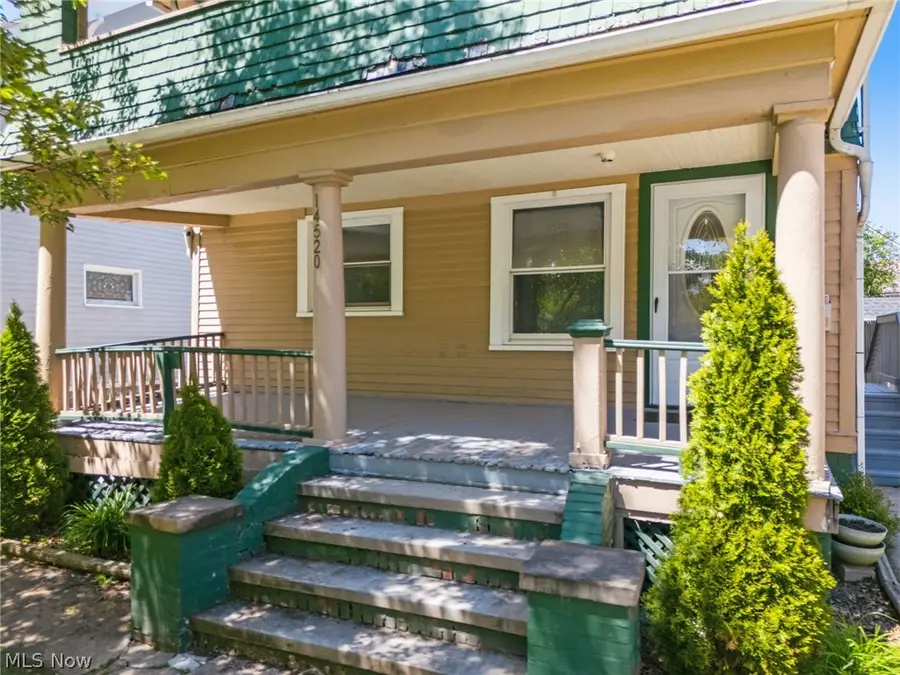 14520 Bayes Avenue, Lakewood, OH 44107 - #2