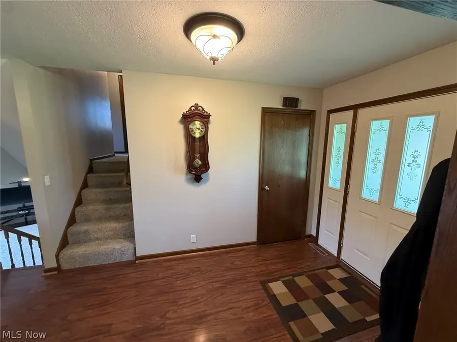 2462 Yorkview Sw Road, New Philadelphia, OH 44663 - #2