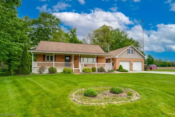 2267 Bellflower Ne Road, East Rochester, OH 44625