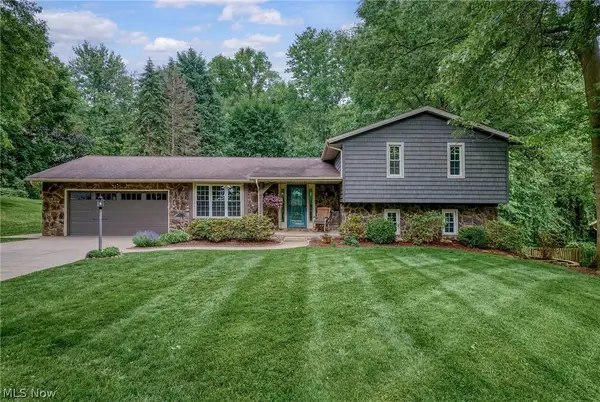 4781 Laburnum Drive, Green, OH 44319