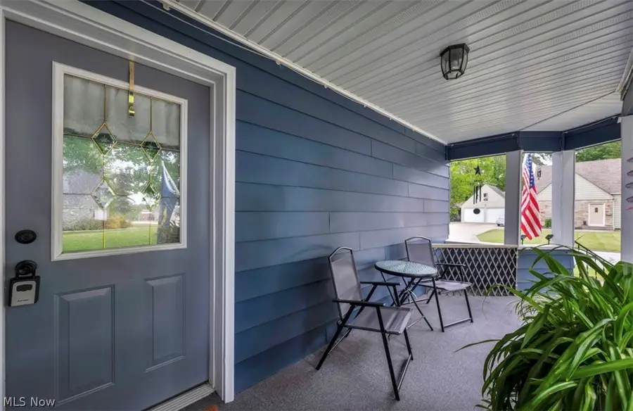 77 S Crowell Avenue, Geneva, OH 44041 - #2