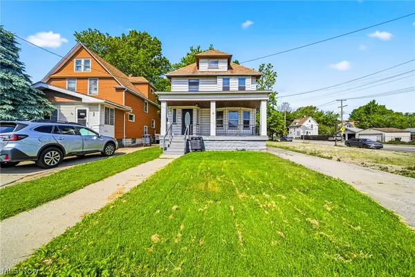 3024 W 100th Street, Cleveland, OH 44111