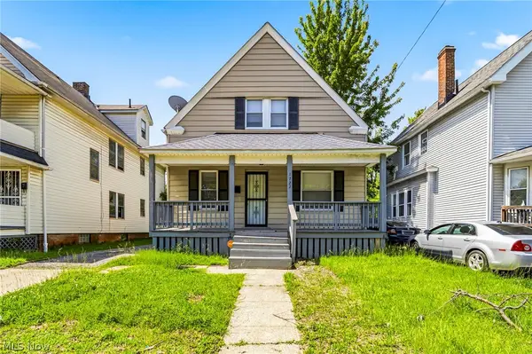 1722 Burgess Road, Cleveland, OH 44112