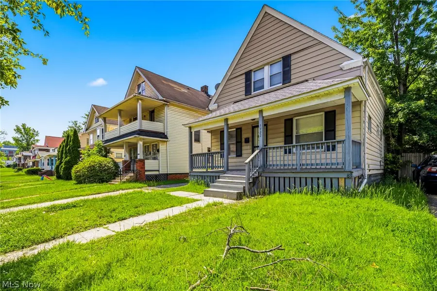 1722 Burgess Road, Cleveland, OH 44112 - #2