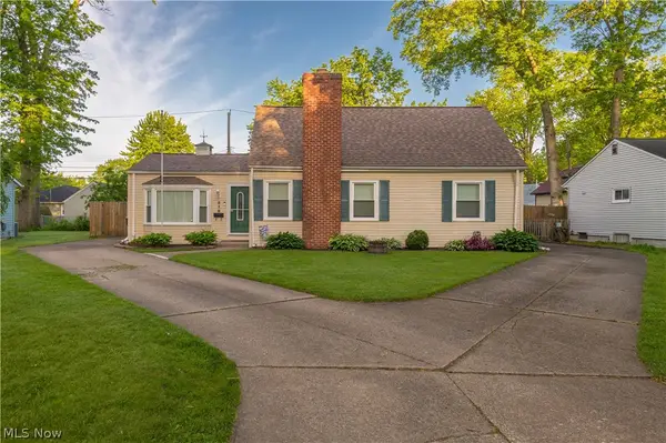 318 Bellaire Road, Avon Lake, OH 44012