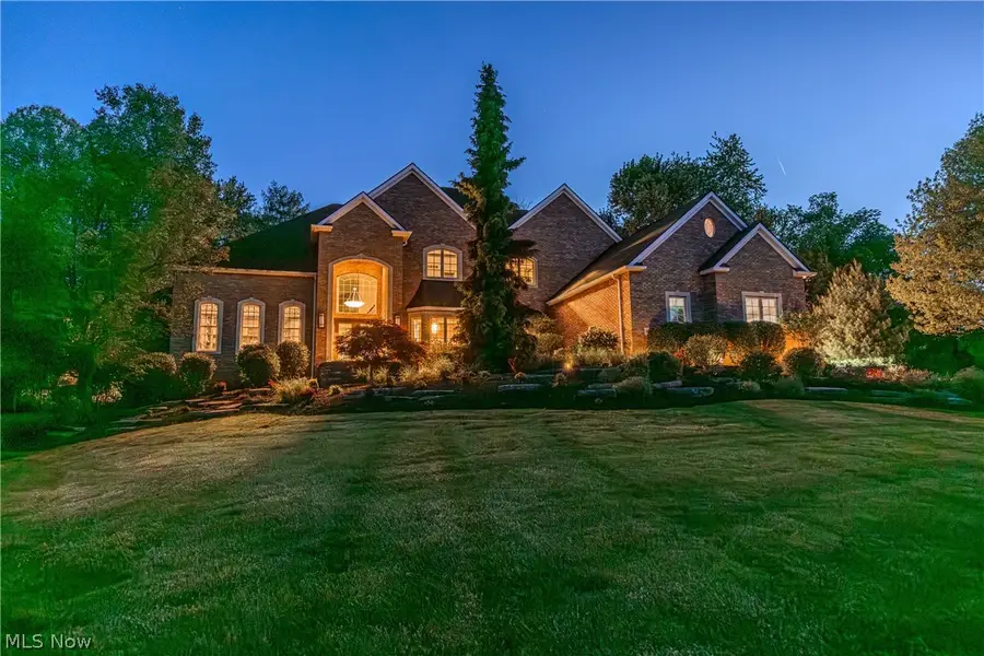 4725 Maidstone Drive, Brecksville, OH 44141 - #2