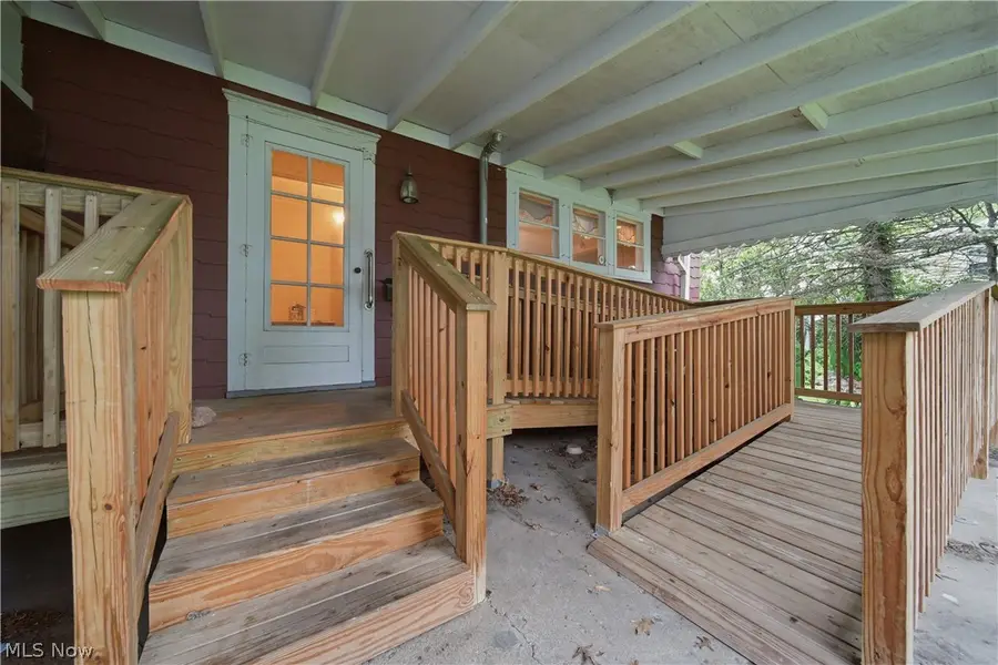 328 Portage Nw Street, North Canton, OH 44720 - #2