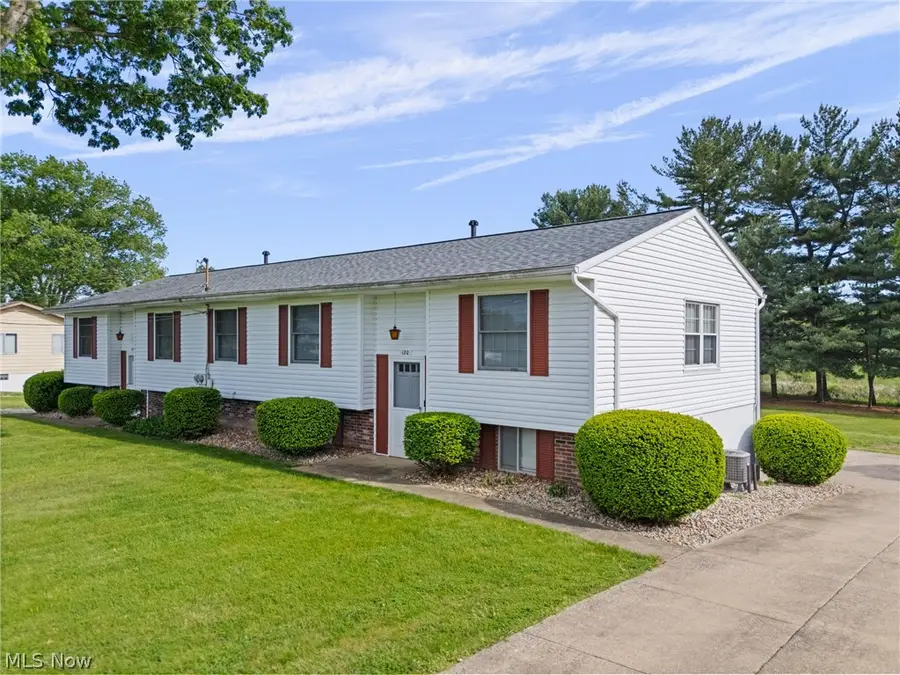120 Center Road, New Franklin, OH 44319 - #2