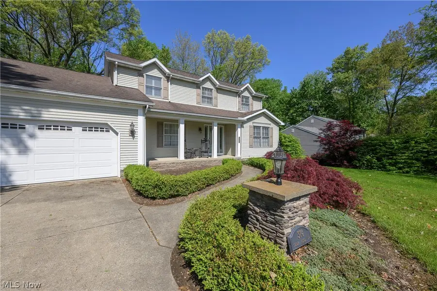 374 Silver Ridge Drive, Copley, OH 44321 - #2
