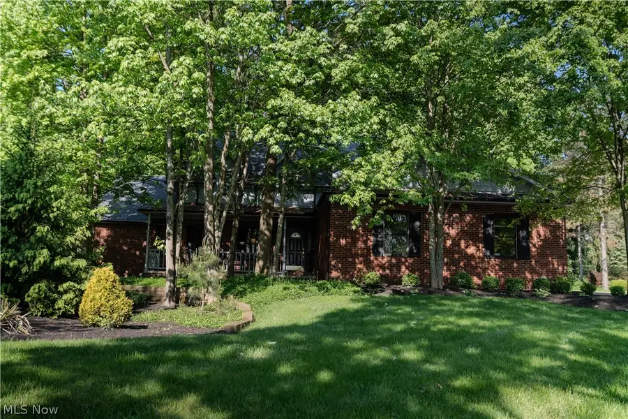 4502 Glen Eagle Drive, Brecksville, OH 44141 - #2