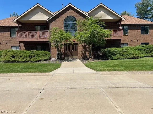 8621 Scenicview Drive #105, Broadview Heights, OH 44147 - #1