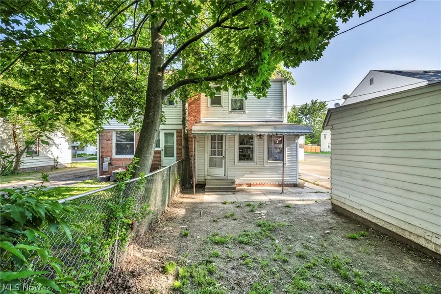 14225 Rainbow Avenue, Cleveland, OH 44111 - #2