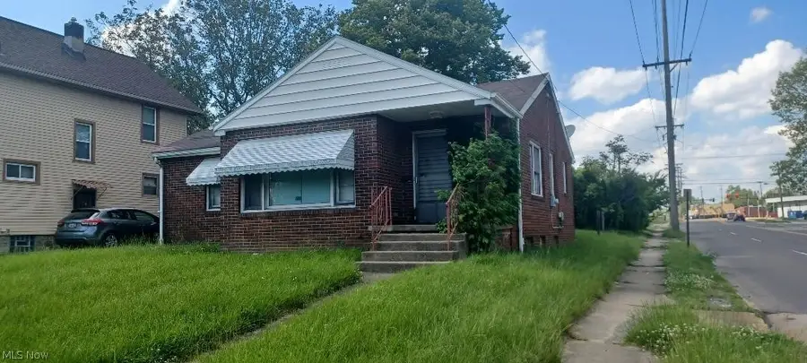 902 Alameda Avenue, Youngstown, OH 44510 - #2
