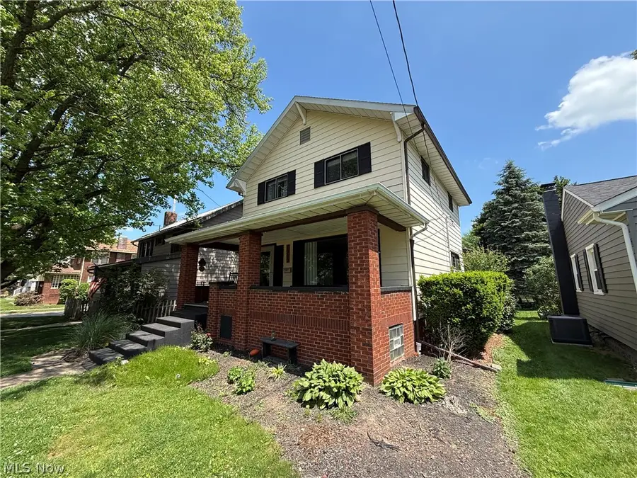 1033 Eastport Avenue, Uhrichsville, OH 44683 - #3