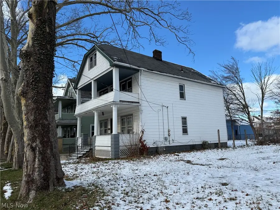 16219 Huntmere Avenue, Cleveland, OH 44110 - #3