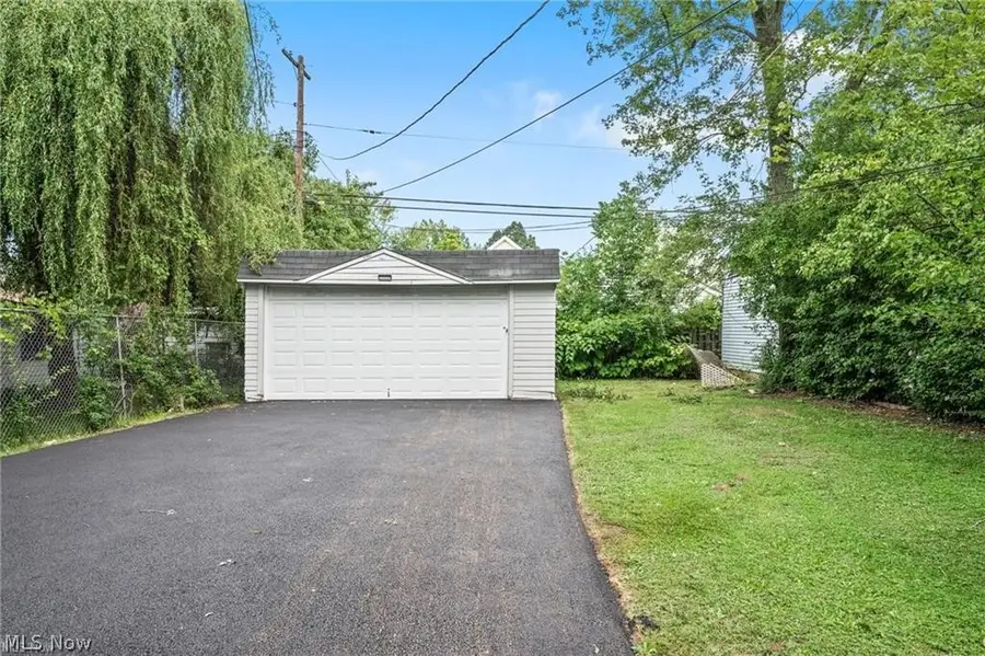 3269 E Berkshire Road, Cleveland Heights, OH 44118 - #2
