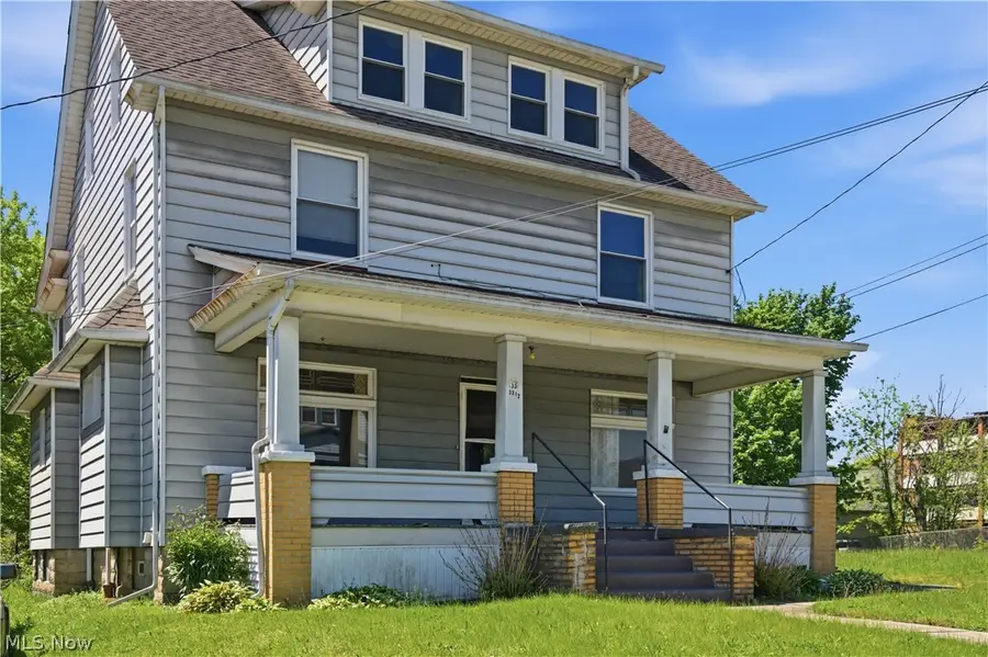 33 E Earle Avenue, Youngstown, OH 44507 - #3