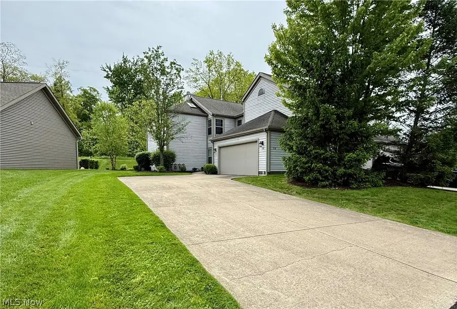 156 Spinnaker Drive, Columbiana, OH 44408 - #3