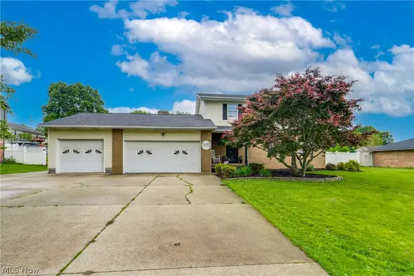 2635 Daffodil Ne Street, Canton, OH 44705