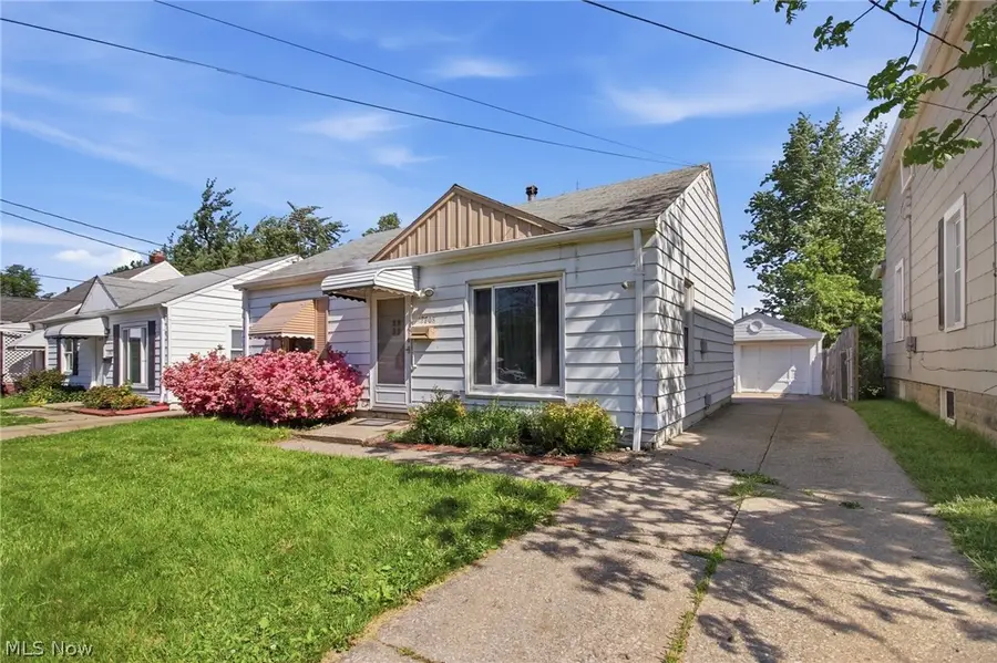 12808 Longmead Avenue, Cleveland, OH 44135 - #3