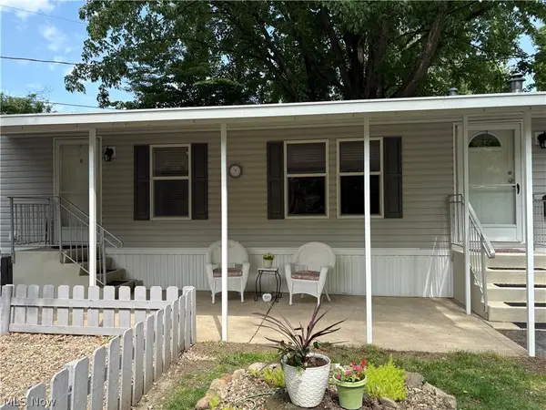 195 Spruce Lane, Mentor, OH 44060