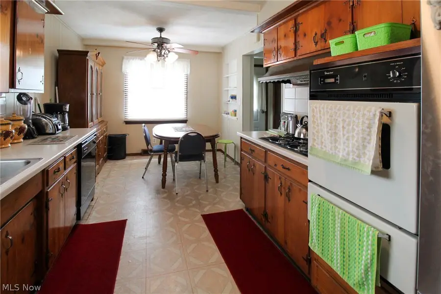 28101 Lake Shore Boulevard, Euclid, OH 44132 - #3