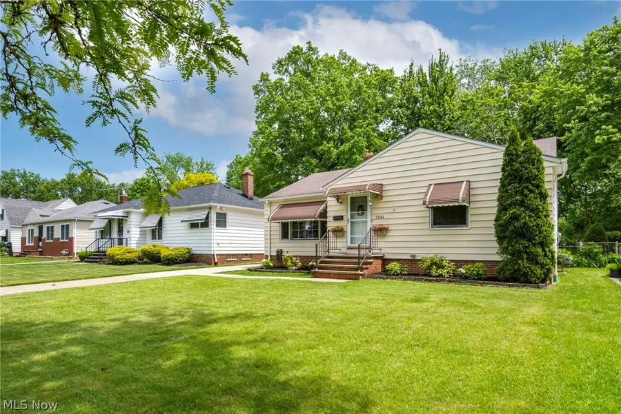 7241 Greenleaf Avenue, Parma, OH 44130 - #2