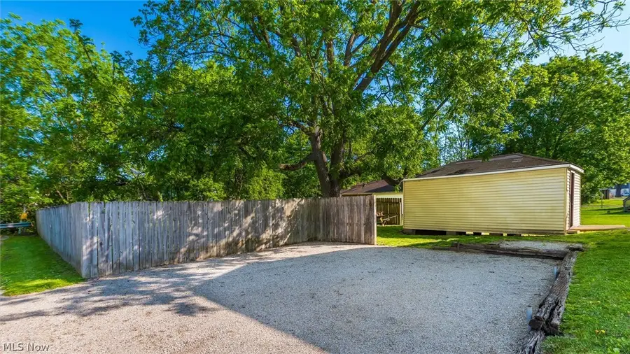 113 E 2nd Street, Hebron, OH 43025 - #3