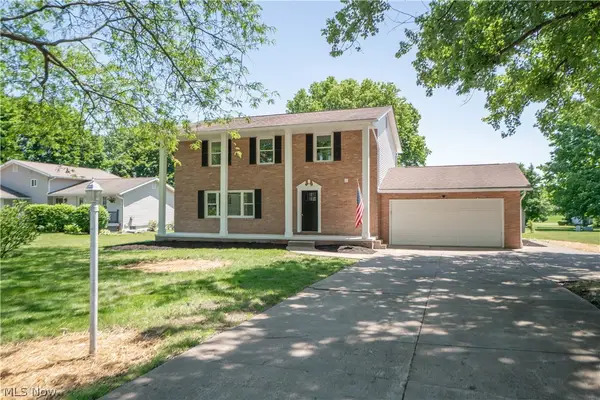 3648 Mulberry Nw Street, Uniontown, OH 44685