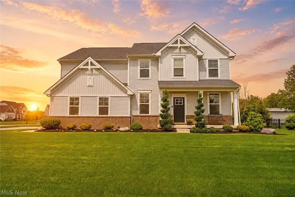 39154 Mcintosh Place, Avon, OH 44011