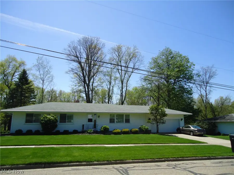 166 W Garwood Drive, Tallmadge, OH 44278 - #3