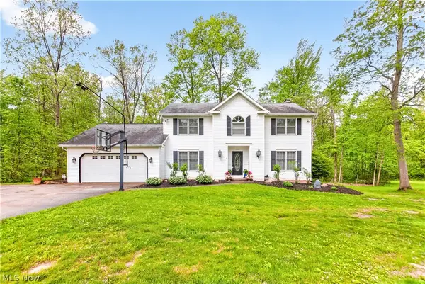 9103 Lake In The Woods Trail, Chagrin Falls, OH 44023