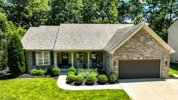 4271 Willow Wood Way, Uniontown, OH 44685
