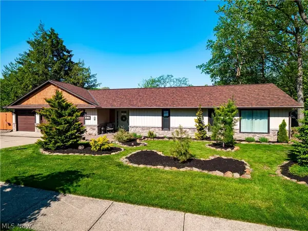 12674 Moss Point Road, Strongsville, OH 44136