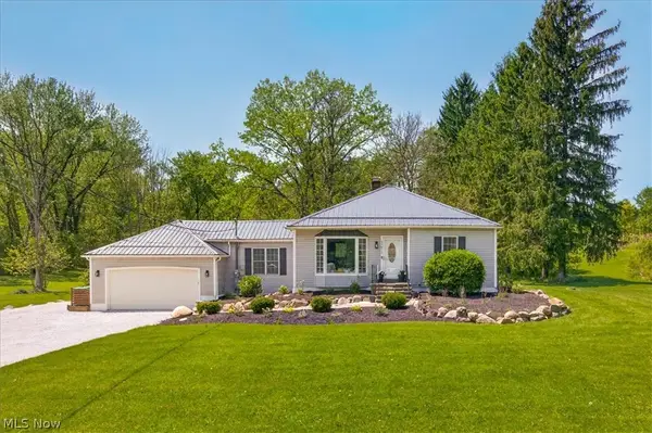 15812 Auburn Road, Newbury, OH 44065