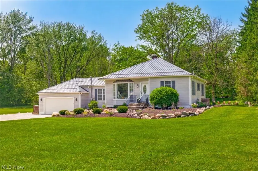 15812 Auburn Road, Newbury, OH 44065 - #2